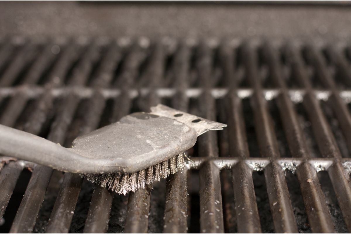 How To Clean A Traeger Grill (1)