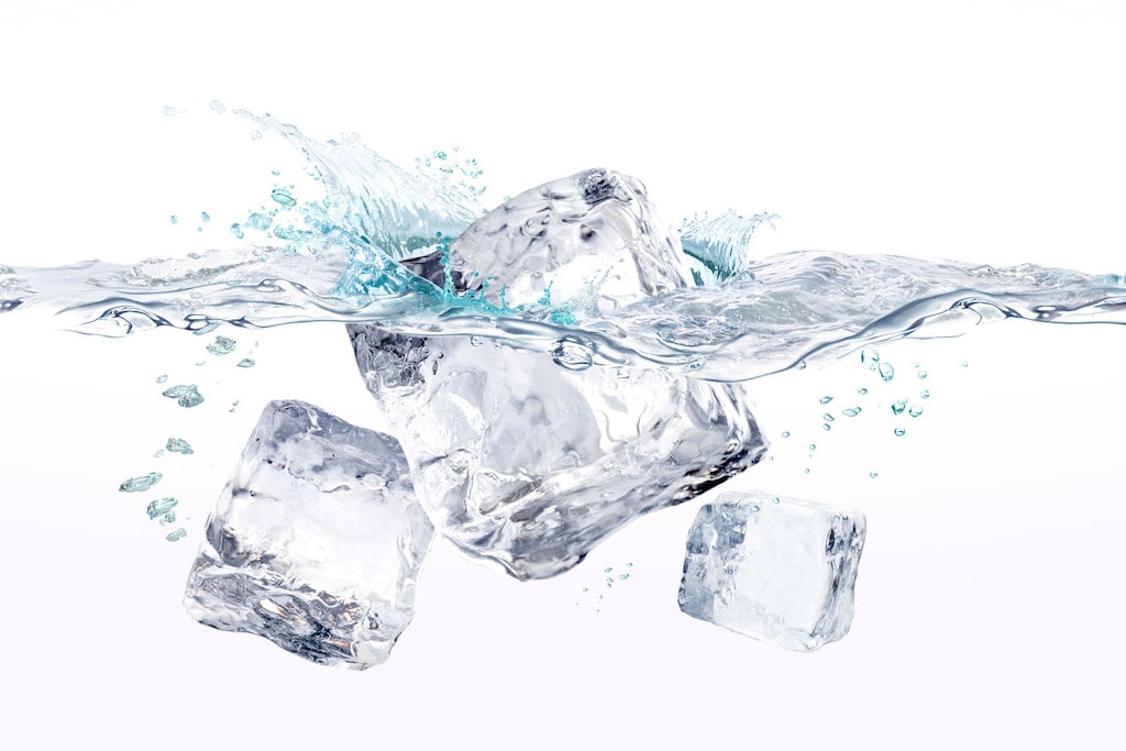 Outdoor Kitchens Ice Cubes Water